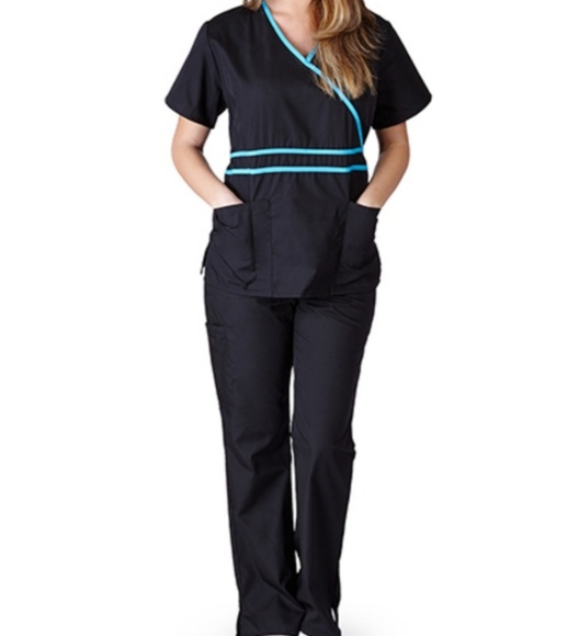 Natural Uniforms various sizes scrub sets - Picture 4 of 8